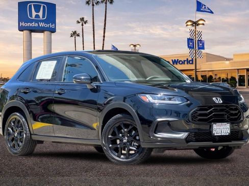 Certified 2024 Honda HR-V Sport image 2