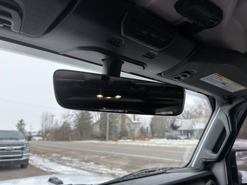 Used 2022 Jeep Wrangler Unlimited Sport image 41