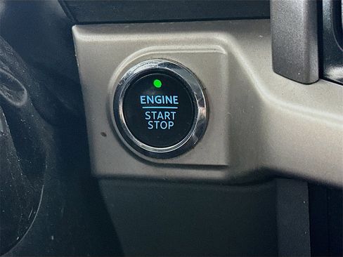 Used 2022 Ford F150 XLT w/ Equipment Group 302A High image 27