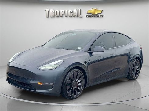 Used 2024 Tesla Model Y Performance image 1