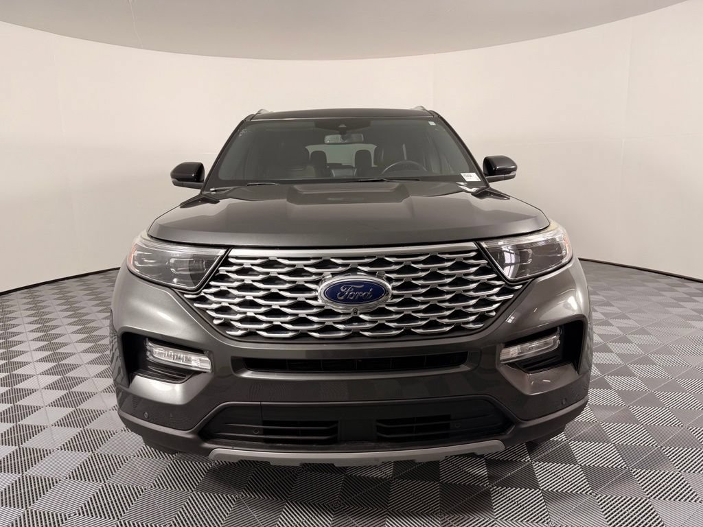Used 2020 Ford Explorer Platinum AWD/4WD image 3