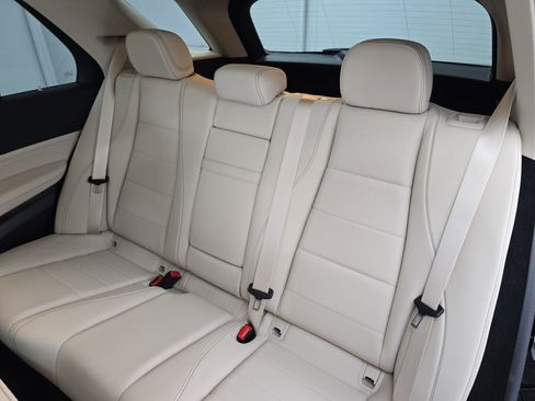 New 2026 Mercedes-Benz GLE 450 4MATIC image 14