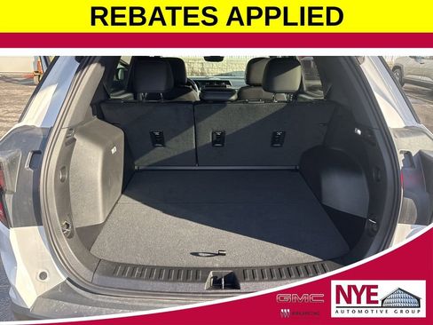 Used 2026 GMC Terrain Elevation w/ Elevation Premium Package image 18