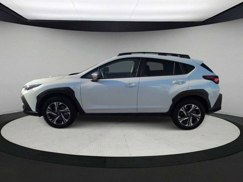 Used 2024 Subaru Crosstrek 2.0i Premium AWD/4WD image 5