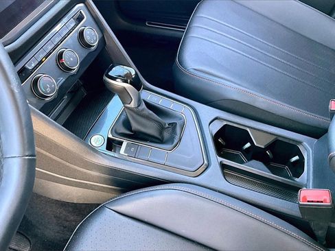 Used 2024 Volkswagen Tiguan Wolfsburg Edition image 14