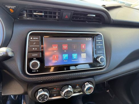 Used 2024 Nissan Kicks S FWD image 23