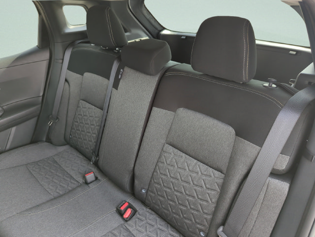 Certified 2026 Nissan Kicks SV w/ Charging Package FWD image 23