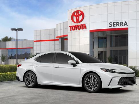 New 2026 Toyota Camry XLE image 28