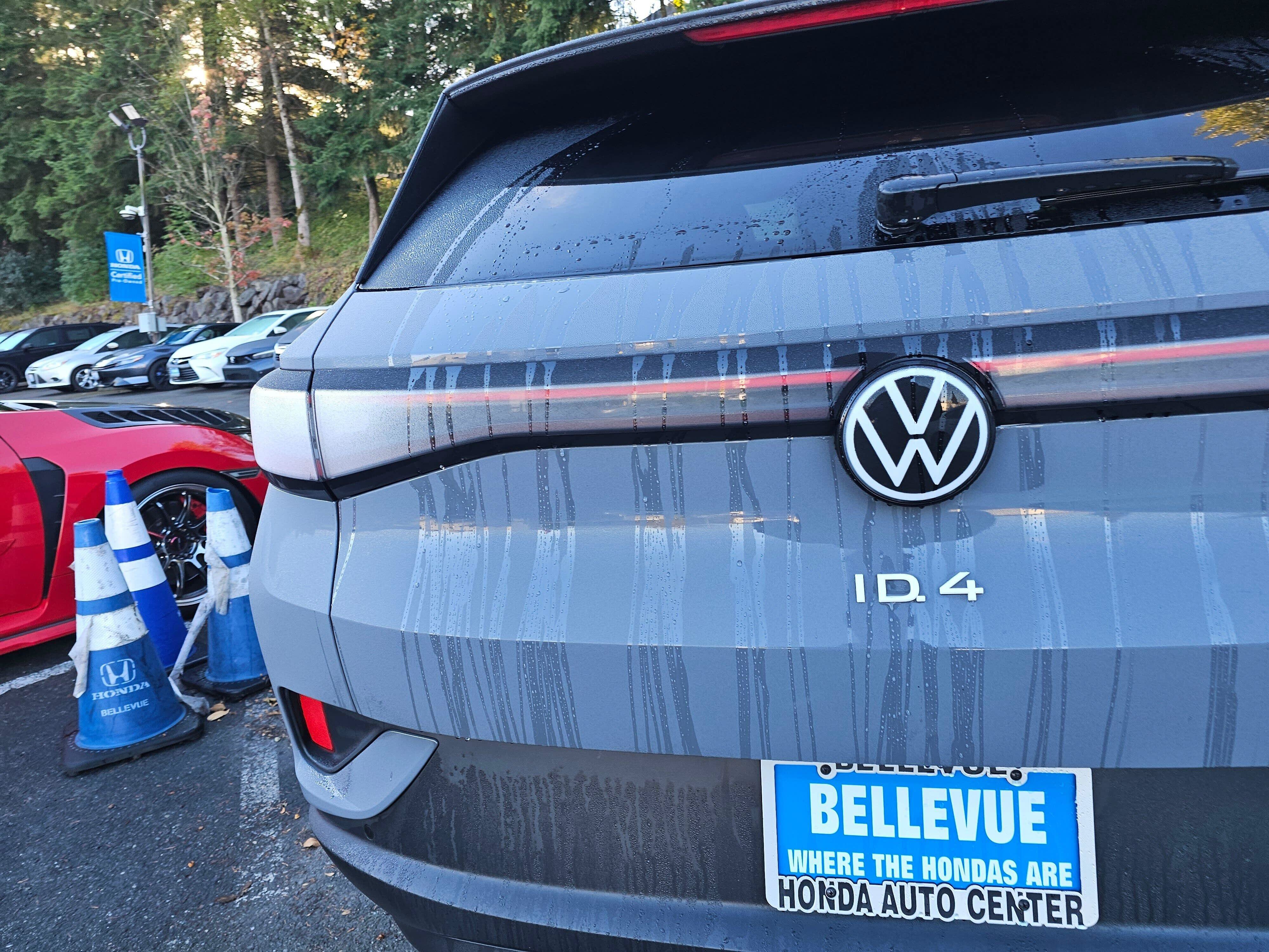 Used 2023 Volkswagen ID.4 S RWD image 14
