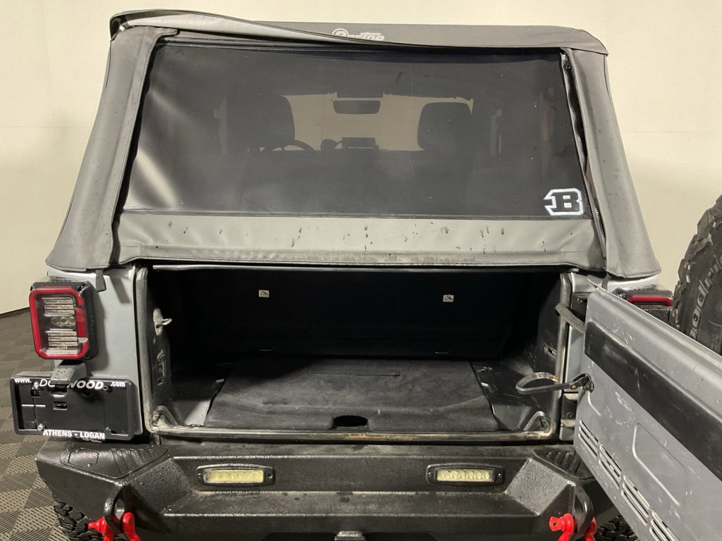Used 2013 Jeep Wrangler Sport w/ Connectivity Group AWD/4WD image 13