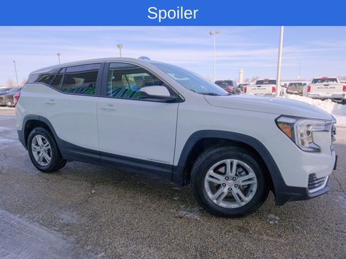 Used 2024 GMC Terrain SLE image 12