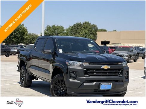 Used 2026 Chevrolet Colorado W/T w/ WT Custom Package RWD image 2