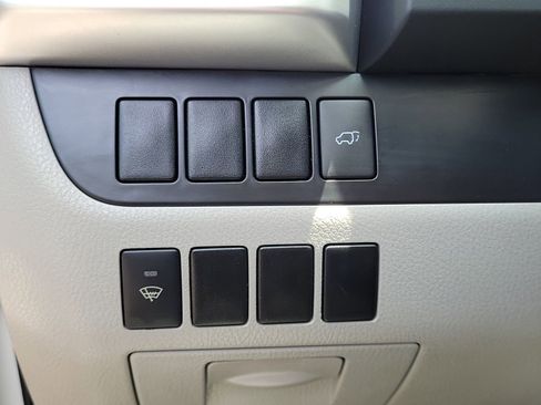 Used 2015 Toyota Highlander XLE FWD image 14