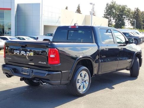 New 2026 RAM 1500 Big Horn AWD/4WD image 7