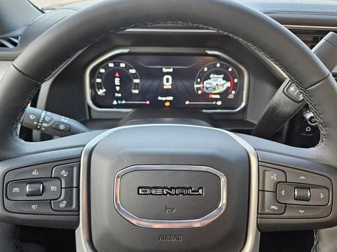 Used 2026 GMC Sierra 2500 Denali w/ Technology Package AWD/4WD image 22
