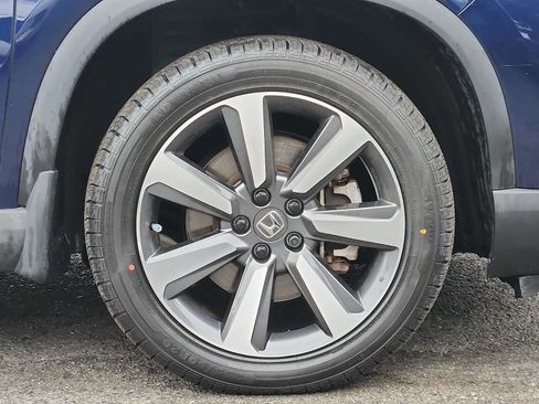 Certified 2023 Honda Pilot Touring image 8