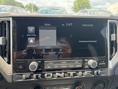 Used 2025 Nissan Frontier SV RWD image 7