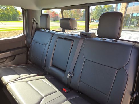 Used 2024 Ford F350 Lariat w/ Camper Package image 13