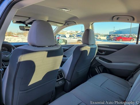 Used 2025 Subaru Legacy Premium image 12