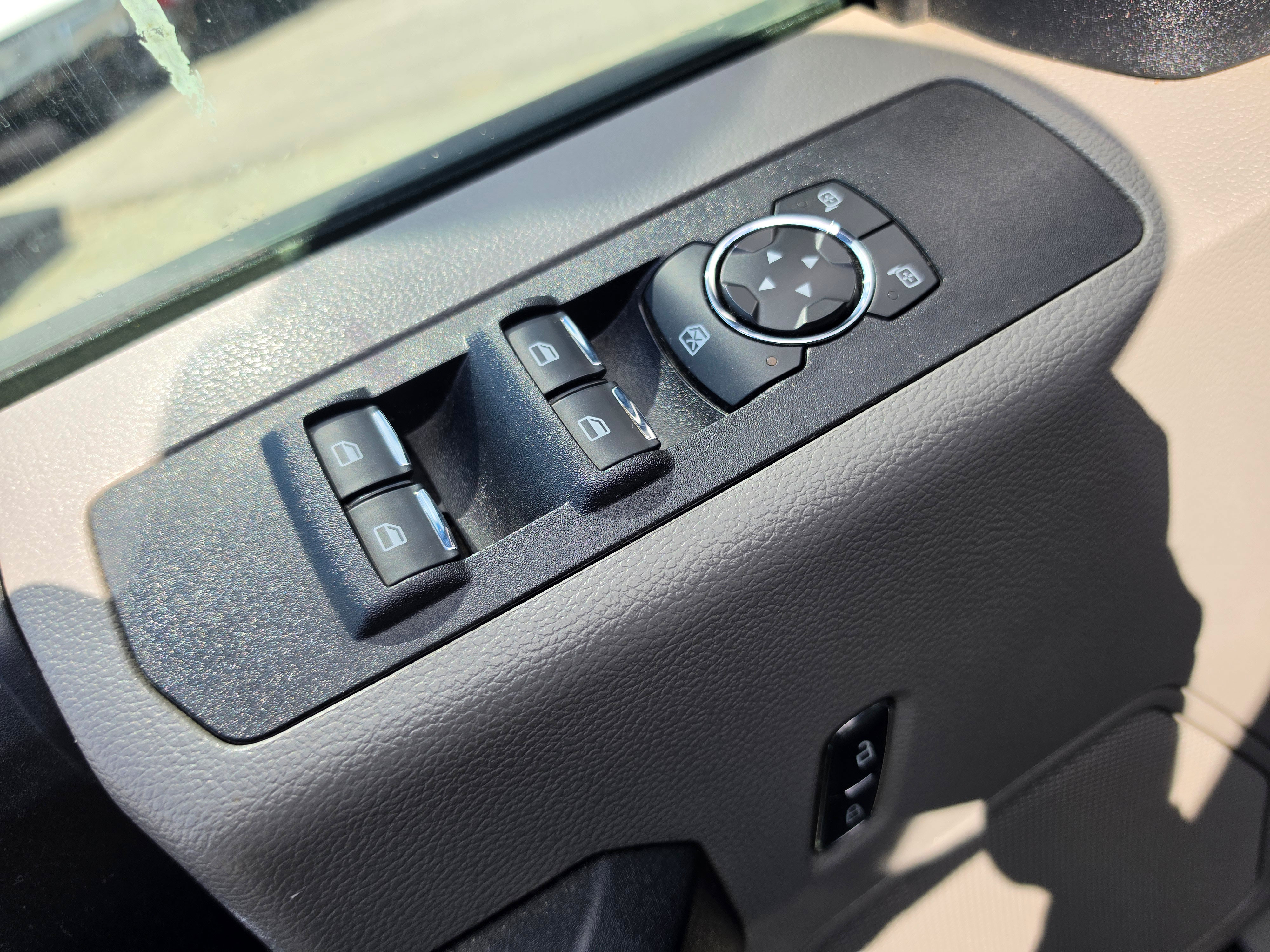 Used 2021 Ford F250 XL w/ STX Appearance Package AWD/4WD image 16