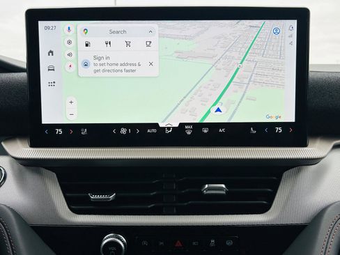 New 2026 Ford Explorer Active w/ Active Comfort Package image 6