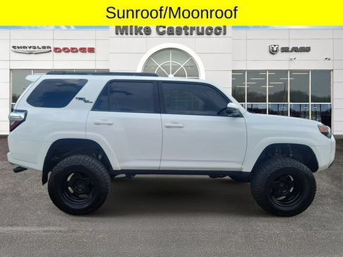 Used 2022 Toyota 4Runner TRD Off-Road Premium w/ TRD Black Wheel Package (TMS) AWD/4WD image 7
