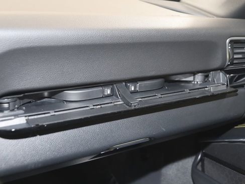 Used 2019 Porsche 911 Carrera T w/ Carrera T Interior Package image 47