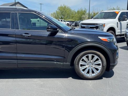 Used 2021 Ford Explorer Limited w/ Class III Trailer Tow Package AWD/4WD image 4