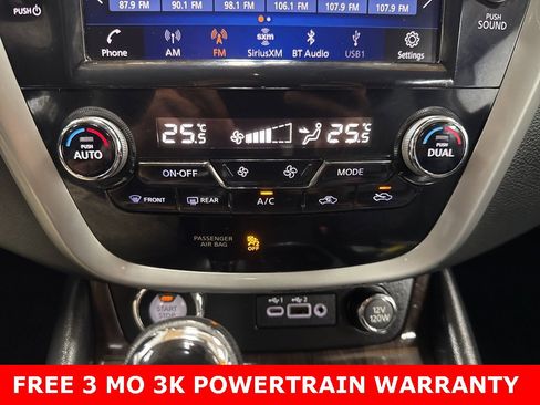 Used 2019 Nissan Murano S image 17