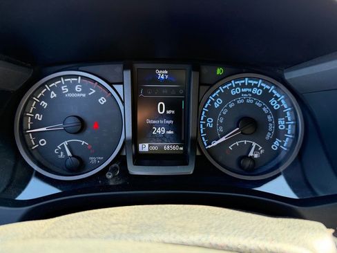 Used 2018 Toyota Tacoma TRD Pro image 16