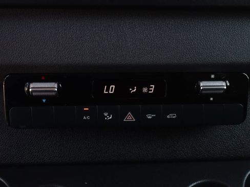 Used 2020 Mercedes-Benz Sprinter 2500 w/ Cargo Protection Package image 33