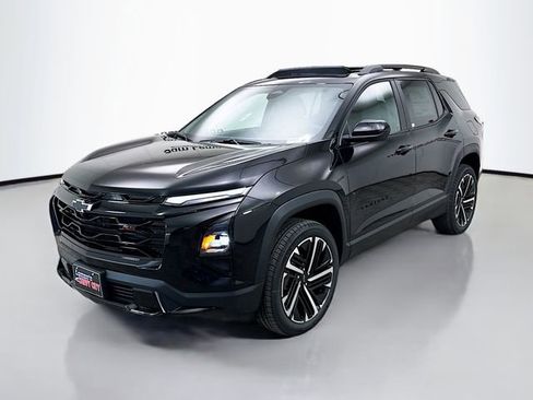 New 2026 Chevrolet Equinox RS image 3