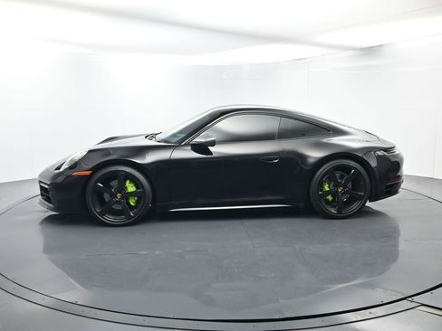 Certified 2024 Porsche 911 Carrera T RWD image 2