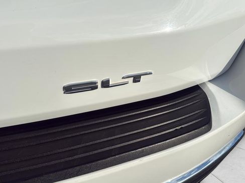 Certified 2024 GMC Yukon SLT RWD image 28
