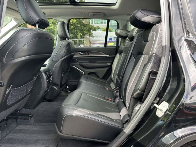 Used 2024 Jeep Grand Cherokee Limited 4xe AWD/4WD image 20
