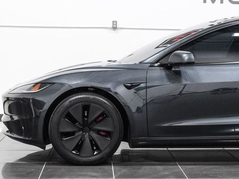 Used 2024 Tesla Model 3 Standard Range RWD image 18