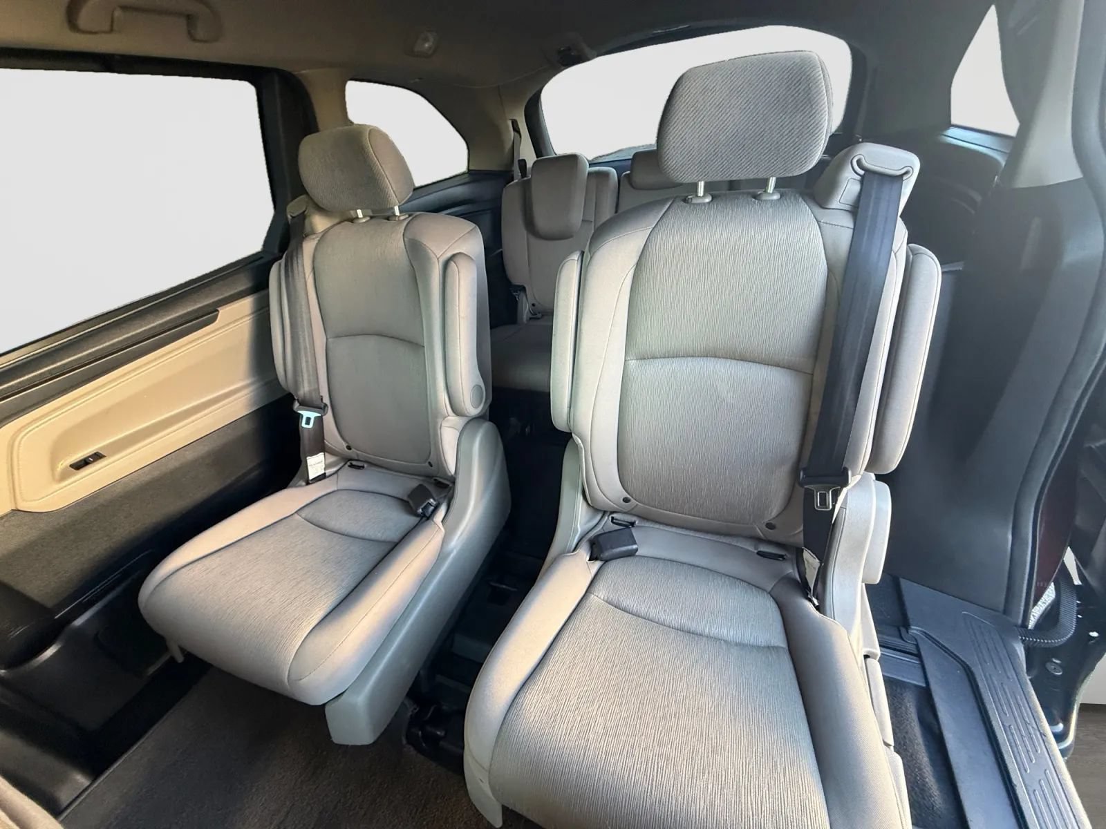 Used 2020 Honda Odyssey EX image 15
