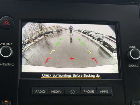 Certified 2025 Subaru Impreza 2.0i image 23