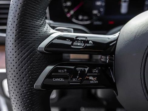 Certified 2025 Mercedes-Benz GLS 450 4MATIC image 14