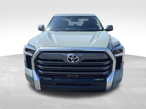 Used 2024 Toyota Tundra Limited AWD/4WD image 8