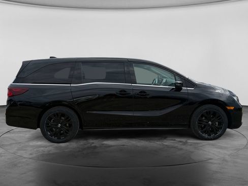 Used 2025 Honda Odyssey Sport-L image 11