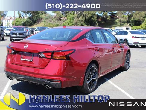 New 2025 Nissan Altima 2.5 SR w/ SR Premium Package FWD image 7