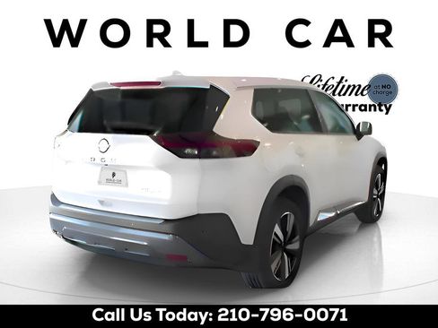 Used 2023 Nissan Rogue SL w/ SL Premium Package AWD/4WD image 3