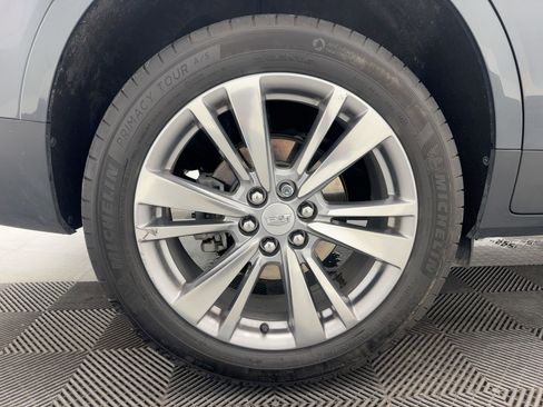 Used 2023 Cadillac XT5 Premium Luxury image 12