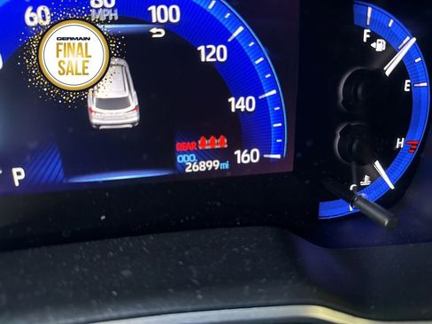 Certified 2022 Toyota Corolla Cross XLE image 17