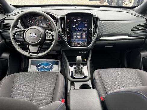 Certified 2025 Subaru Forester Premium AWD/4WD image 21