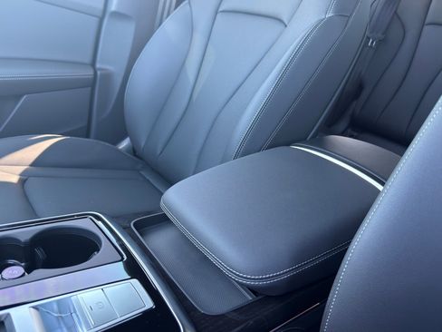 New 2026 Audi Q8 Premium Plus image 23