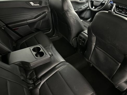 Used 2022 Ford Escape SEL w/ Technology Package AWD/4WD image 22