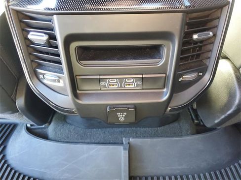 Used 2022 RAM 1500 Big Horn w/ Built-to-serve Edition image 25