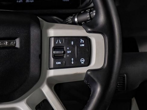 Used 2024 Land Rover Defender 110 S AWD/4WD image 18
